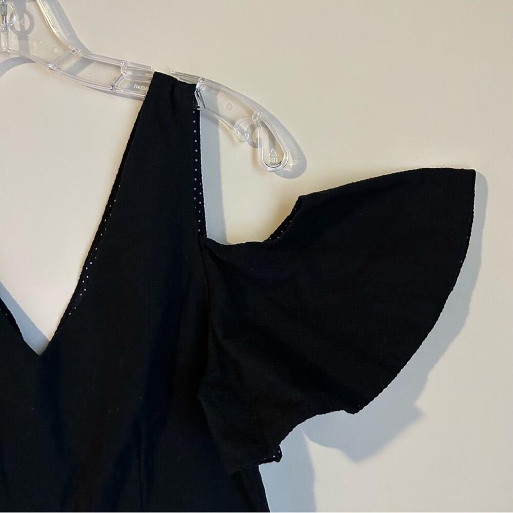 Anthropologie Elevenses Black V-Neck Flutter Sleeves Cold Shoulder Romper Size 6 - Picture 4 of 12